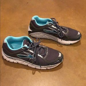 Brooks Addiction 12’s
